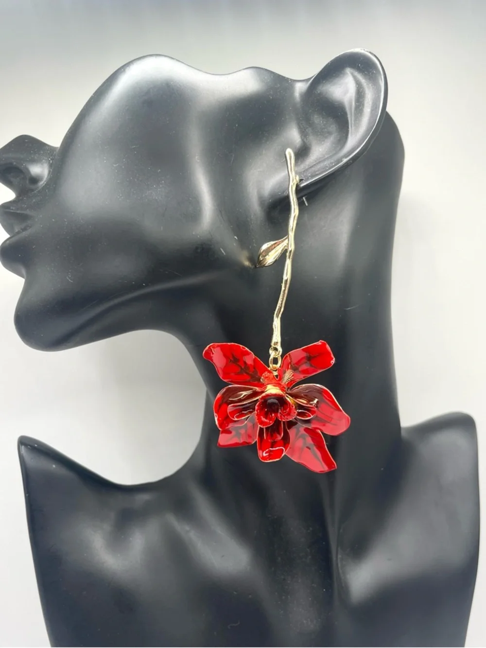 Zara Red Floral Drop Earrings - Picture 3 of 5